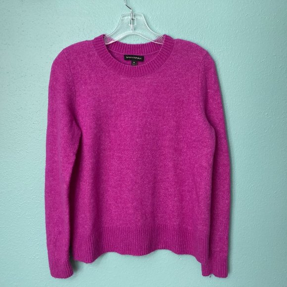 Banana Republic Sweaters - Banana Republic Magenta Crew Neck Sweater